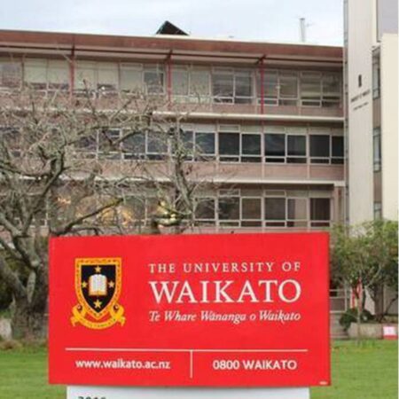 Vice Chancellor’s Excellence Scholarship 2023 at University of Waikato