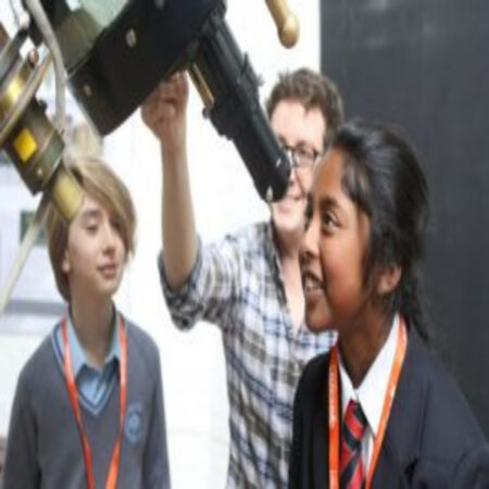 Astronomical Observatory (SAAO) Prize Scholarship 2024