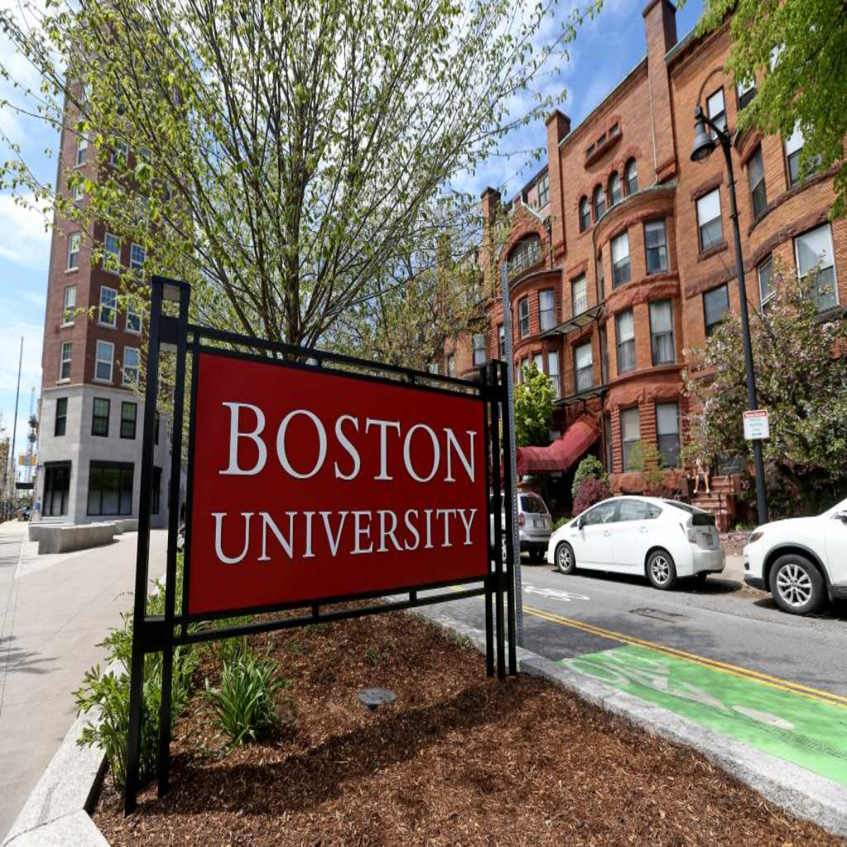 Presidential Scholarship 2023 at Boston University