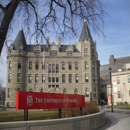 President’s Scholarship for World Leaders 2023 at University of Winnipeg