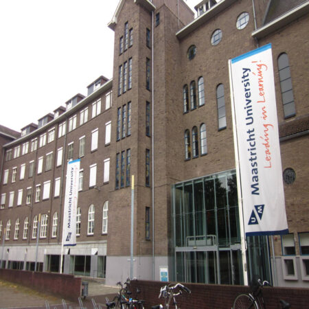 Maastricht University NL-High Potential Scholarship 2024