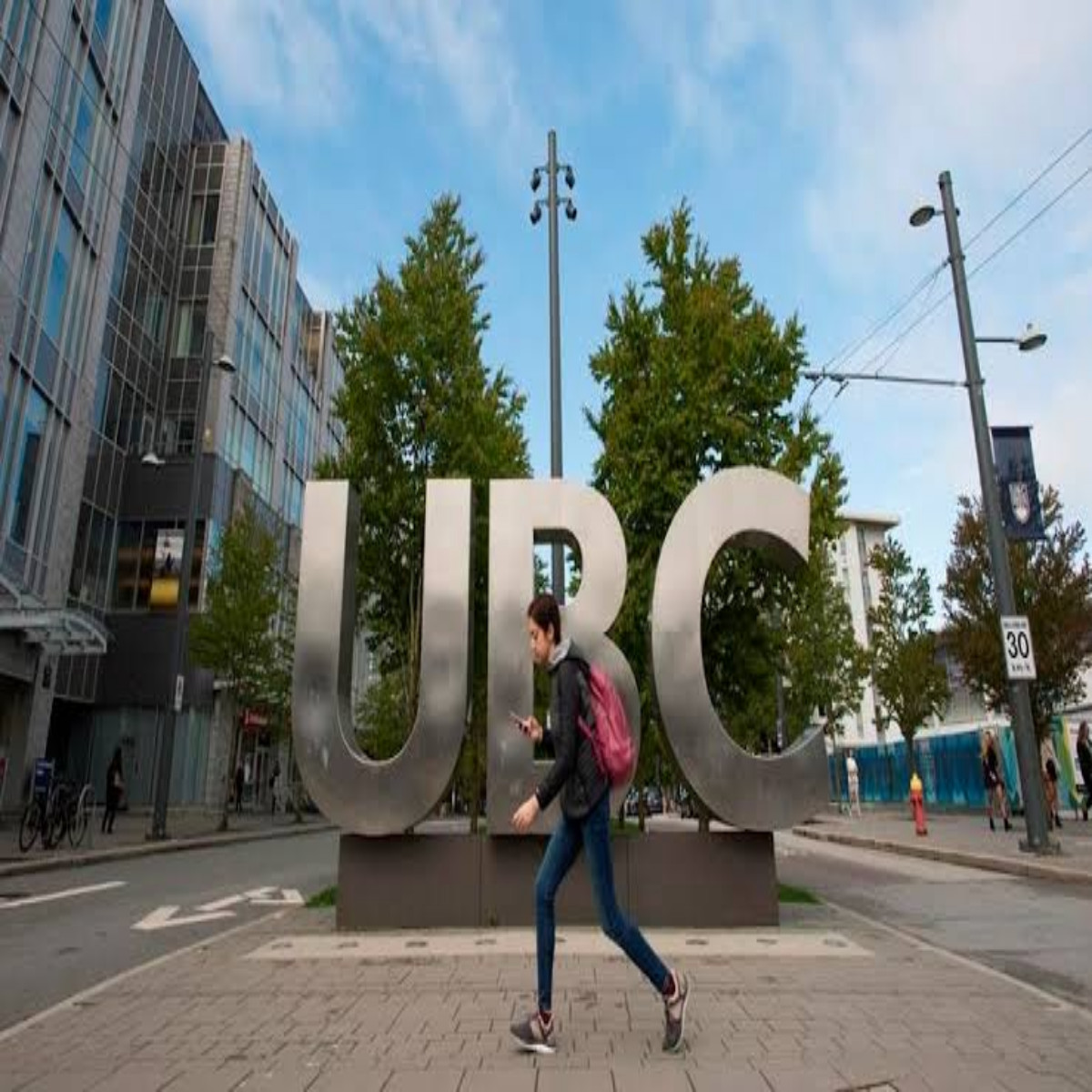 UBC International Major Entrance Scholarship 2024